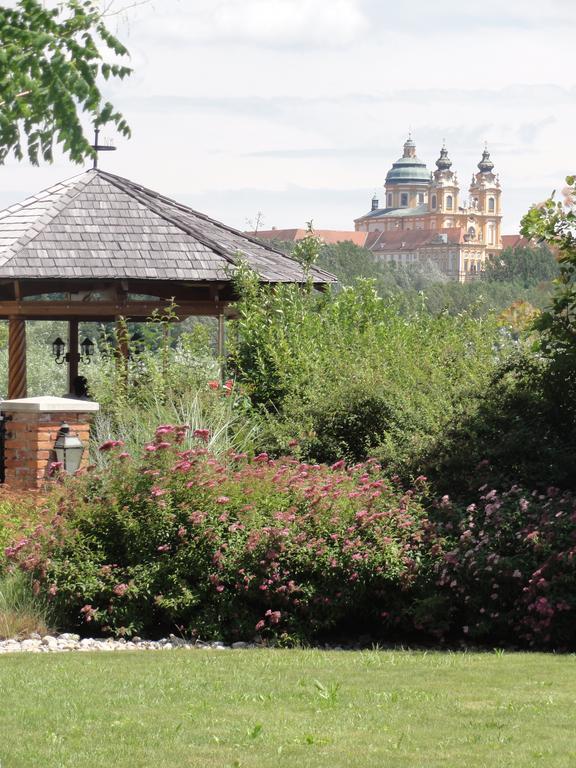 Landhotel Wachau Emmersdorf an der Donau Bagian luar foto